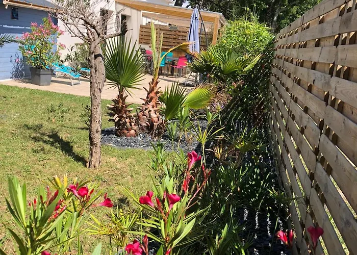 Hébergement de vacances Charming House 3 Bedrooms *